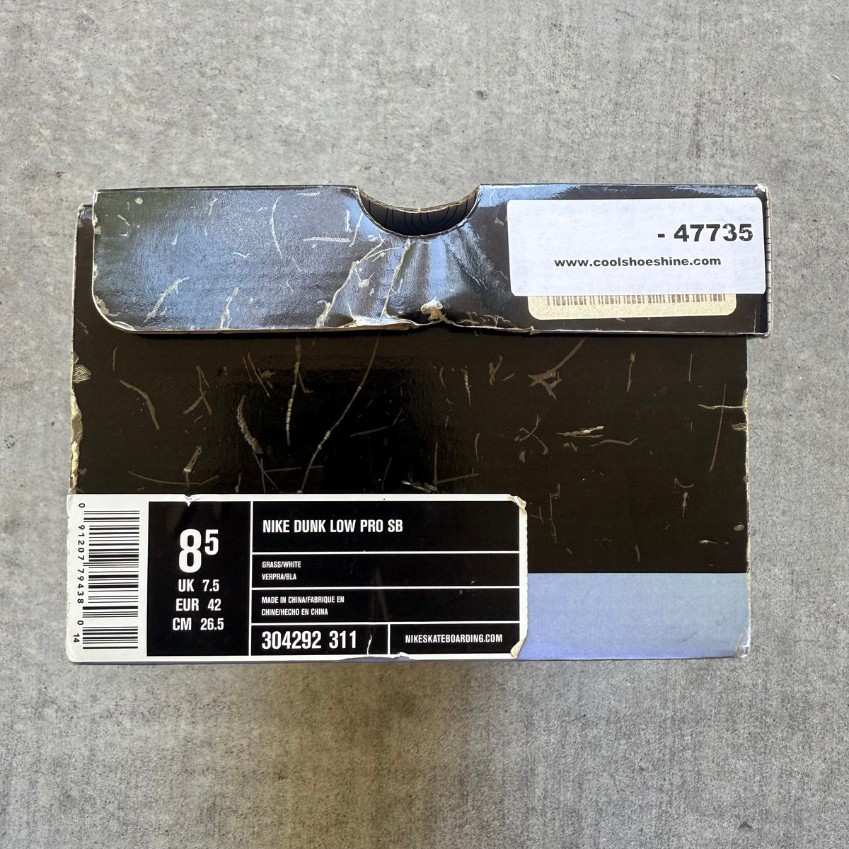 Size 8.5 - 2006 Nike Dunk SB Low “Tokyo Green Taxi”