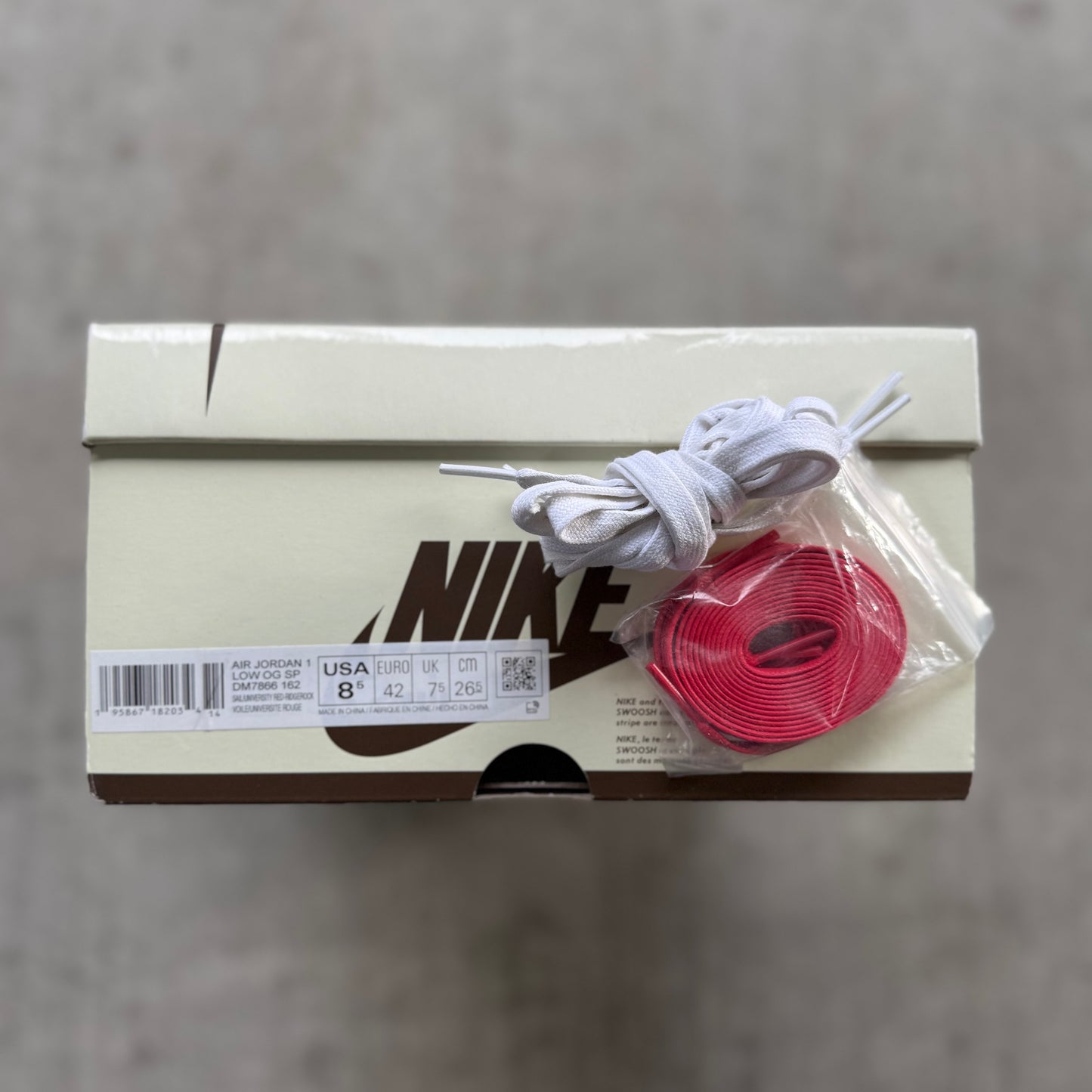 Size 8.5 - 2020 Travis Scott x Nike Air Jordan 1 Low “Reverse Mocha”