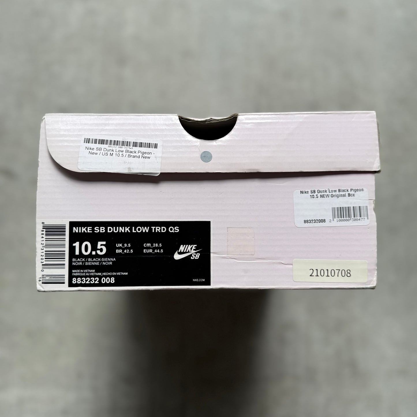 Size 10.5 - 2017 Nike Dunk SB Low “Black Pigeon”