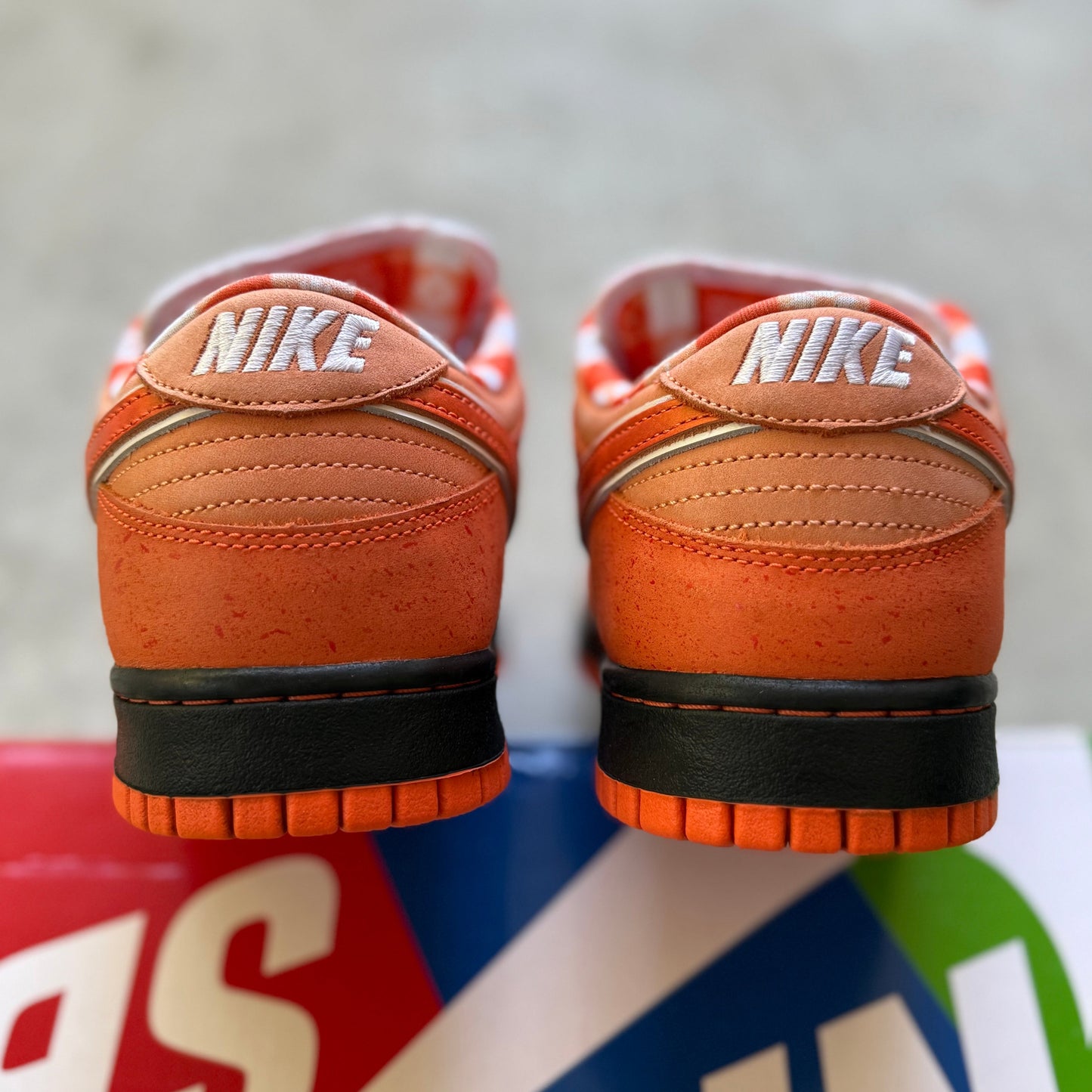 Size 9.5 - 2022 Concepts x Nike Dunk SB Low "Orange Lobster"