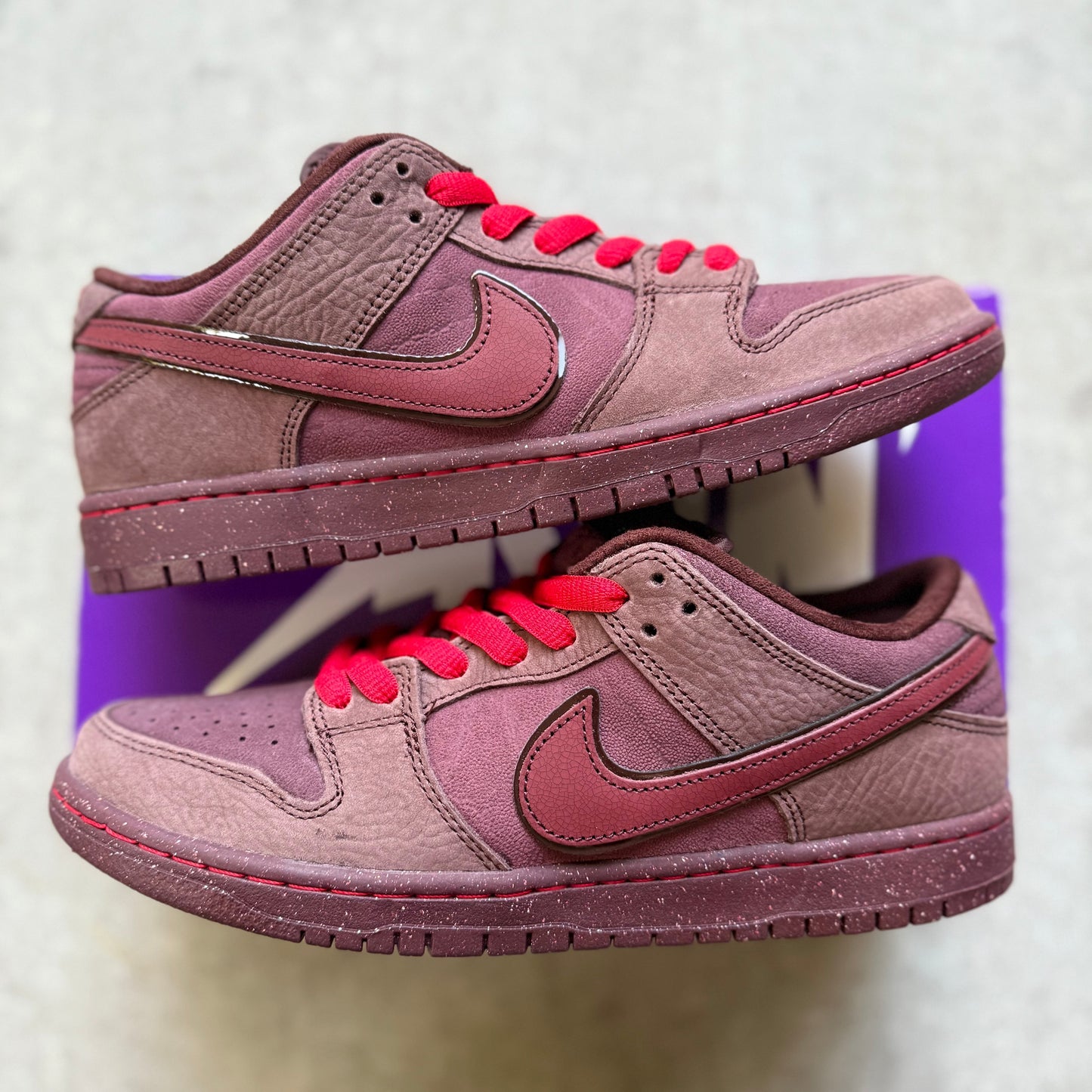 Size 9 - 2024 Nike Dunk Low SB "City of Love / Burgundy Crush"