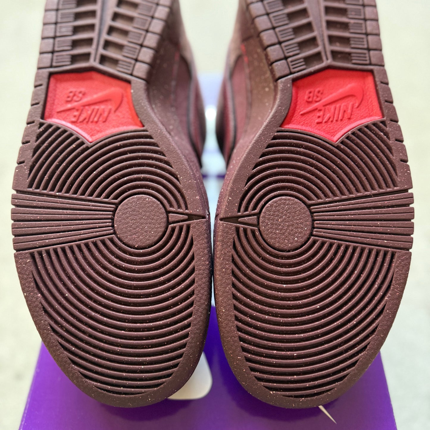 Size 9 - 2024 Nike Dunk Low SB "City of Love / Burgundy Crush"