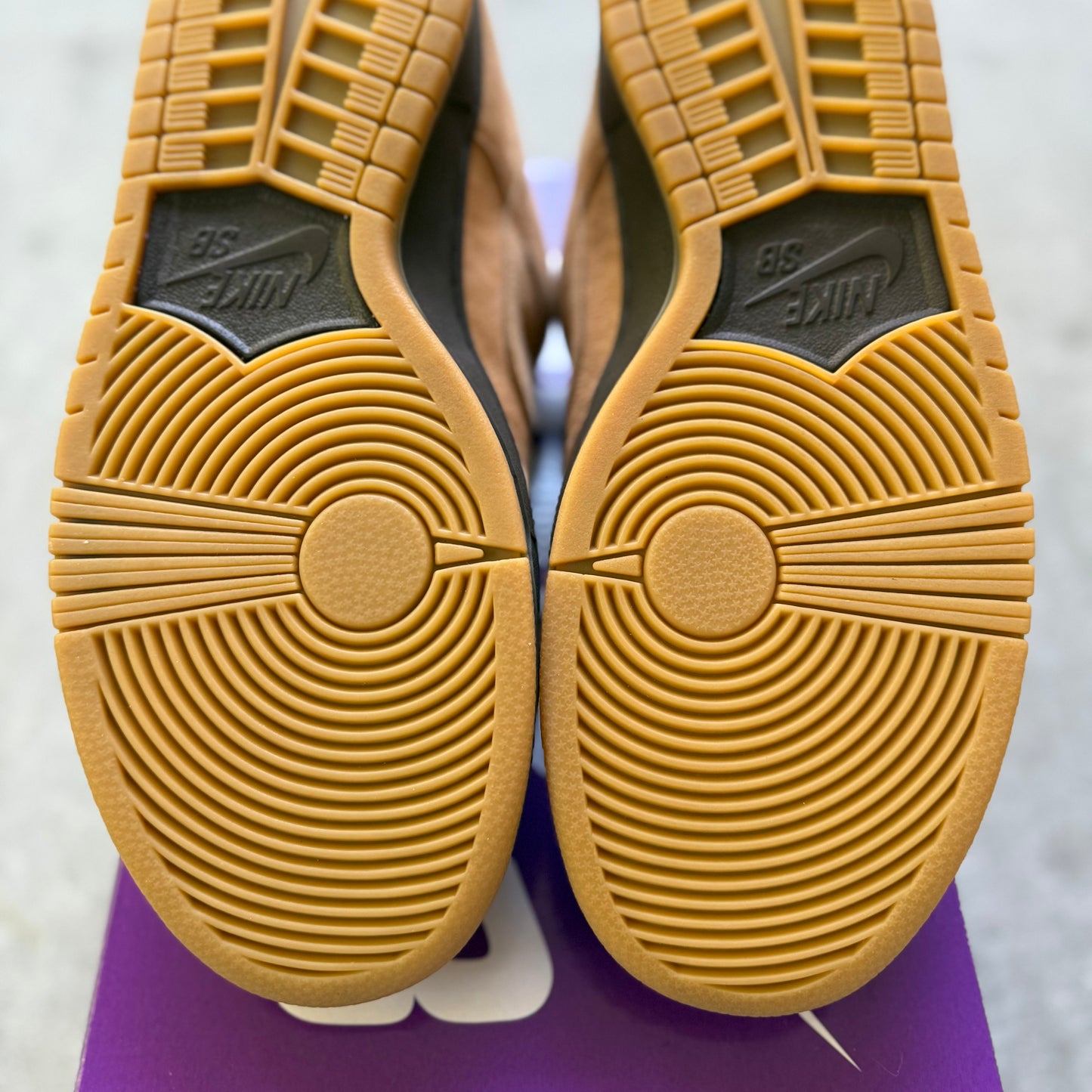Size 9 - 2021 Nike Dunk SB Low "Wheat"