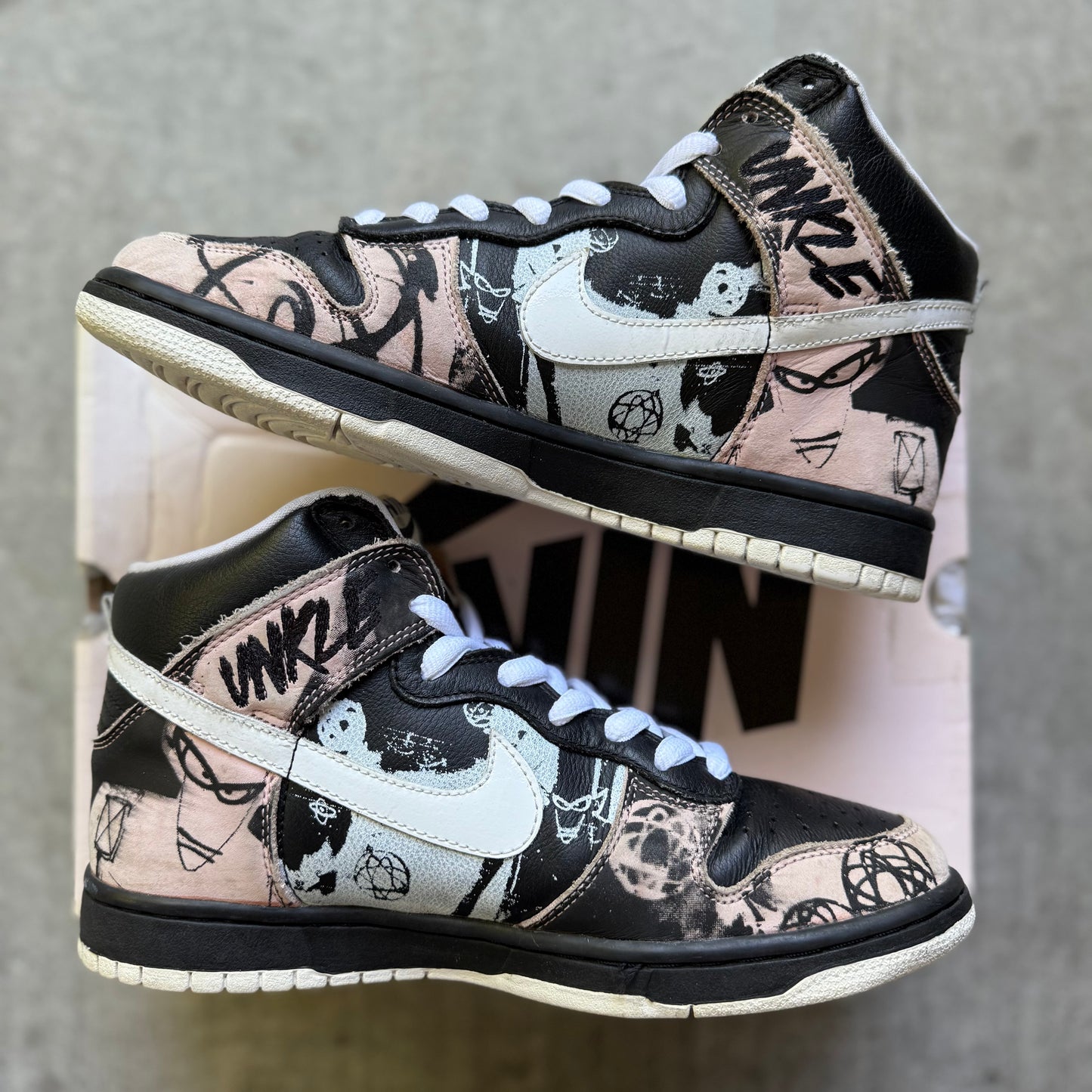 Size 9 - 2004 Futura x Nike Dunk SB High "Unkle"