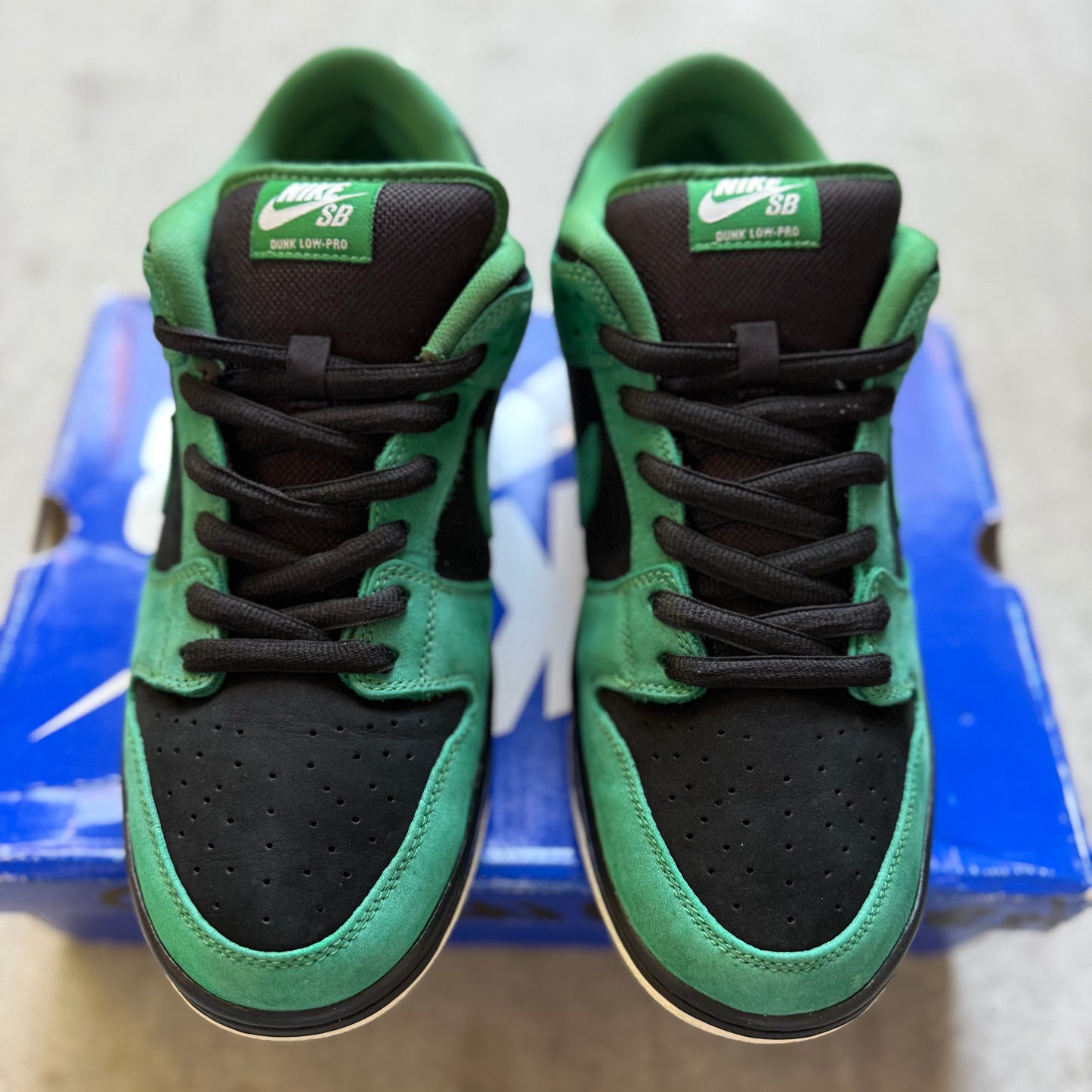 Size 11 - 2011 Nike Dunk Low SB "Green Lantern"