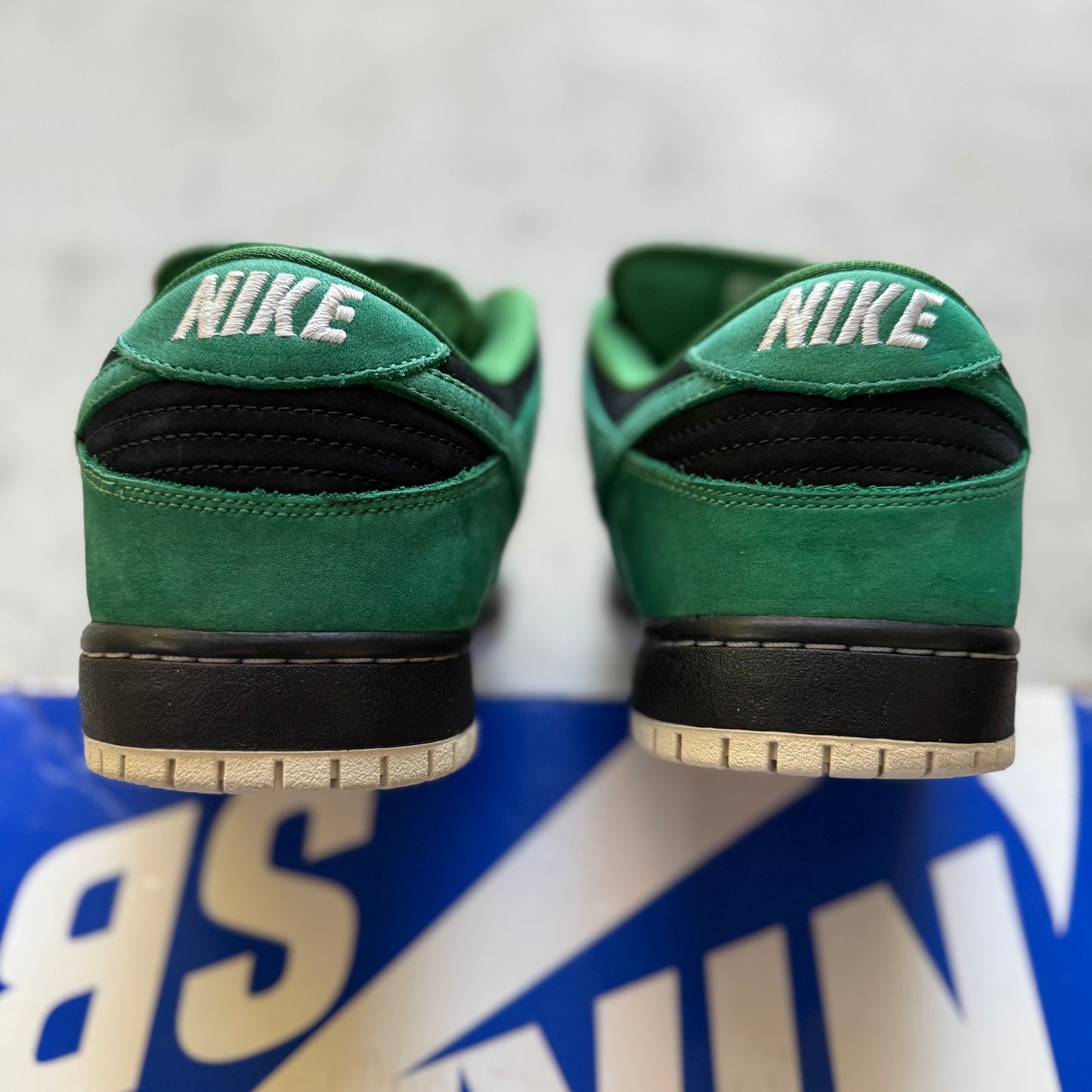 Size 11 - 2011 Nike Dunk Low SB "Green Lantern"