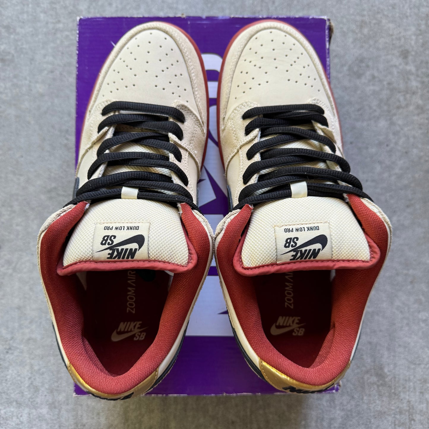 Size 10.5 - 2020 Nike Dunk SB Low "Muslin / Hennessy"