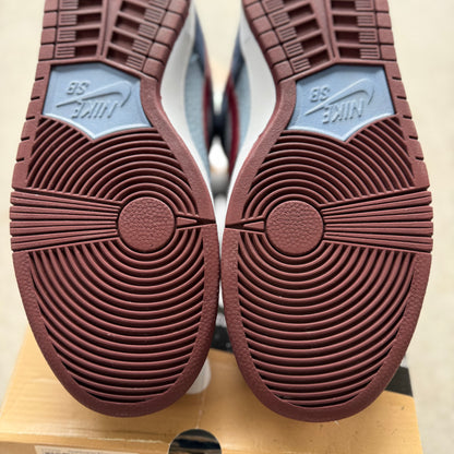 Size 10 - 2013 FTC x Nike Dunk SB Low “Finally”