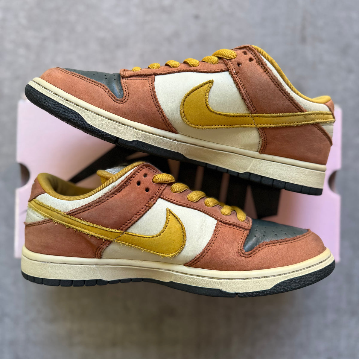 Size 10 - 2005 Nike Dunk Low “Vapor”