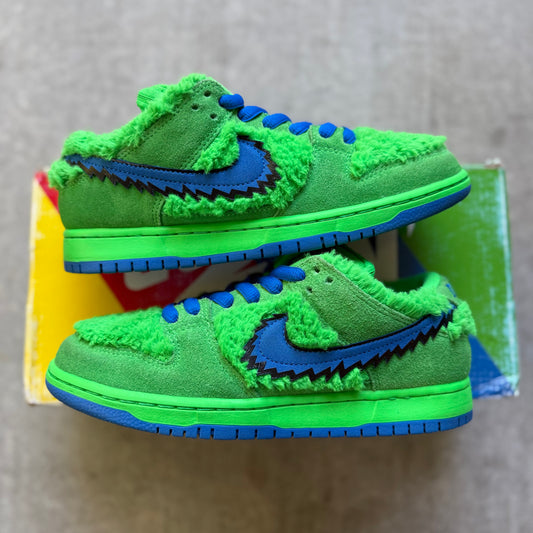 Size 7 - 2020 Grateful Dead x Nike Dunk SB Low “Green Bear”