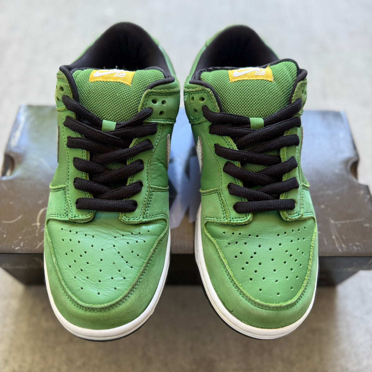 Size 8.5 - 2006 Nike Dunk SB Low “Tokyo Green Taxi”