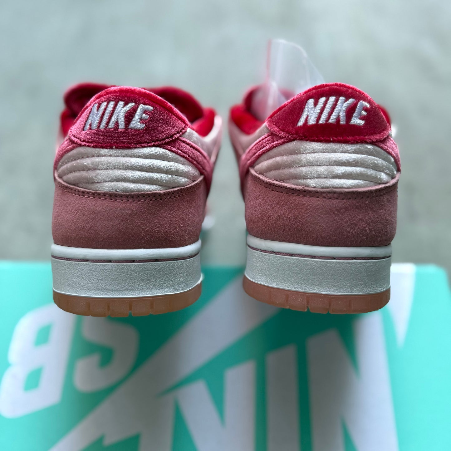 Size 9.5 - 2020 Strangelove Skateboards x Nike Dunk SB Low “Valentine’s Day”