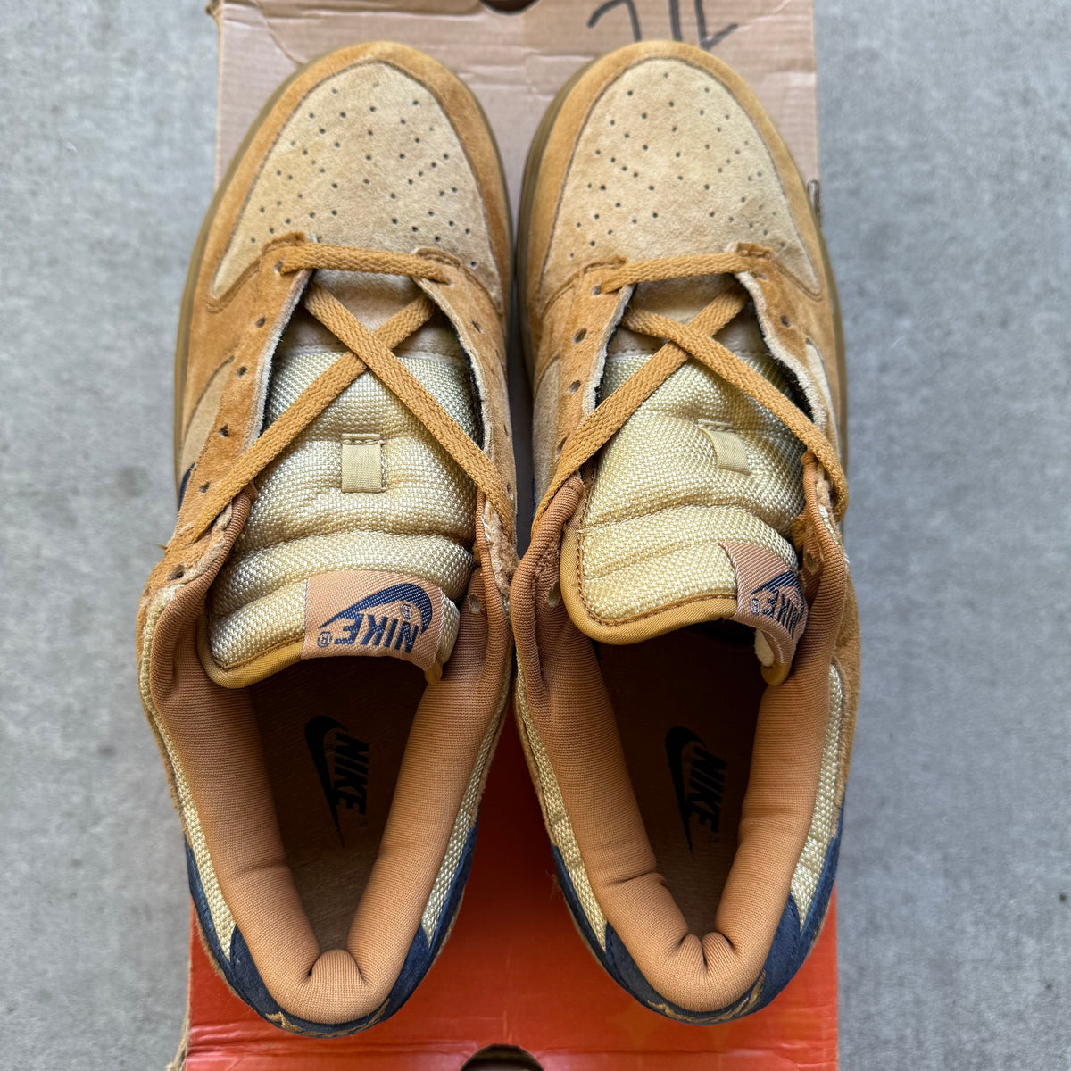 Size 10.5 - 2003 Nike Dunk Low “Vegas Gold / Un-Forbes”