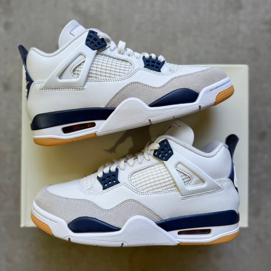 Size 7.5 - 2025 Nike Air Jordan 4 SB “Navy”