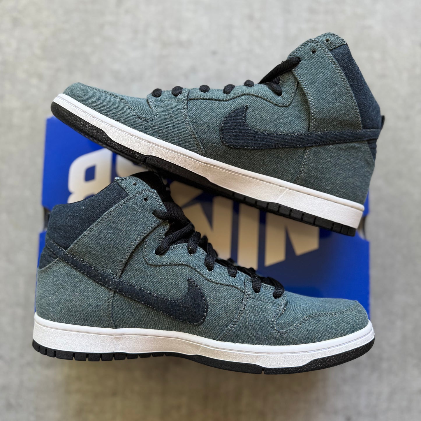 Size 12 - 2005 Nike Dunk SB High “Denim”