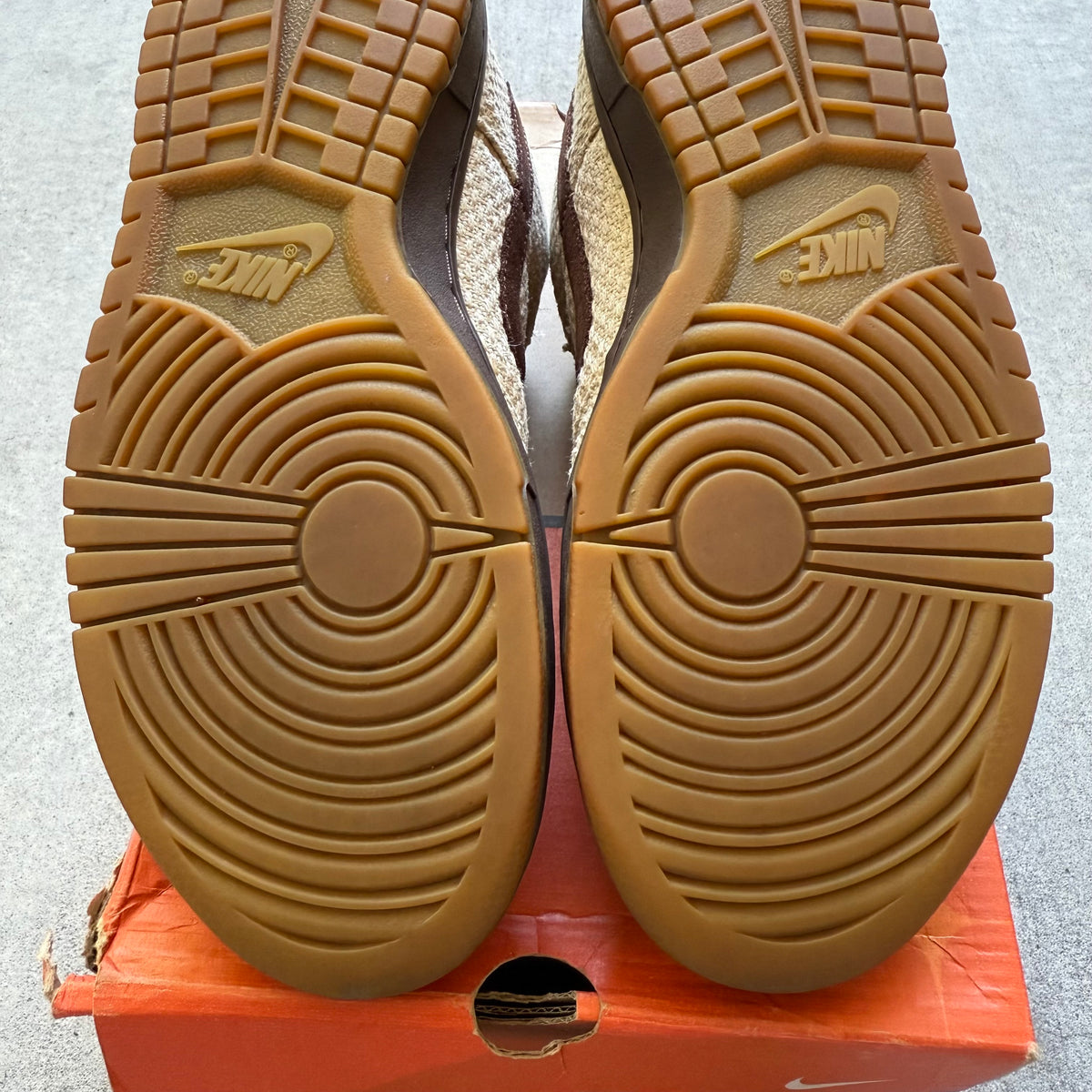 Size 9.5 - 2005 Nike Dunk Low “Hemp”