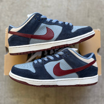 Size 9 - 2013 FTC x Nike Dunk SB Low “Finally”