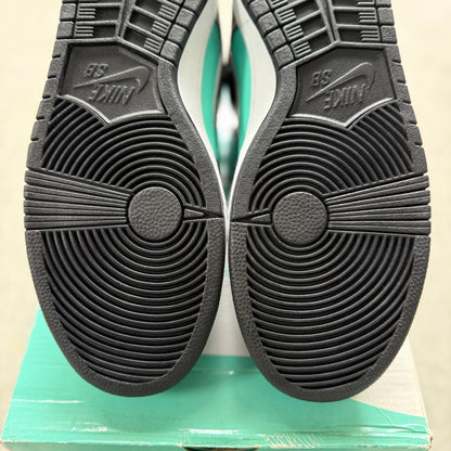 Size 11 - 2014 Diamond Supply Co. x Nike Dunk SB High “Tiffany”