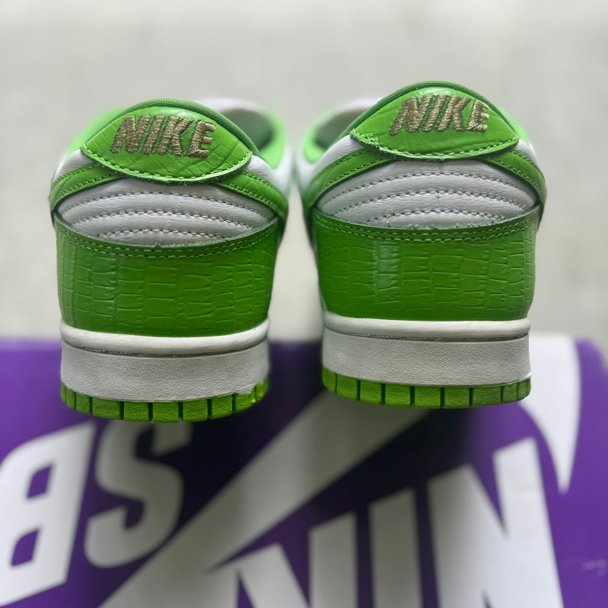 Size 10.5 - 2021 Supreme x Nike Dunk SB Low “Mean Green”