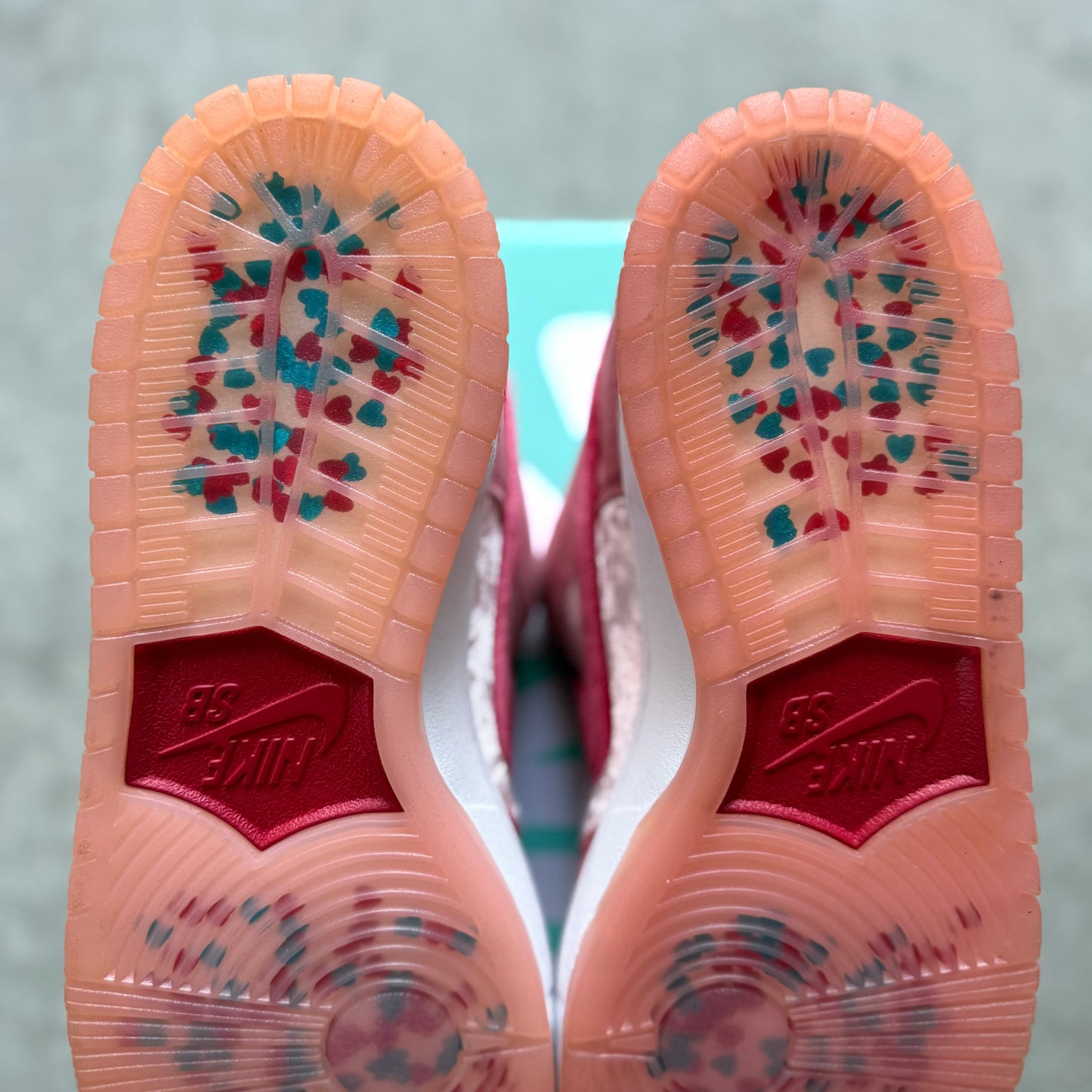 Size 9.5 - 2020 Strangelove Skateboards x Nike Dunk SB Low “Valentine’s Day”
