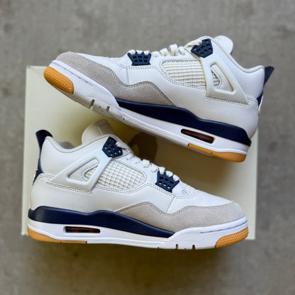 Size 7.5 - 2025 Nike Air Jordan 4 SB “Navy”