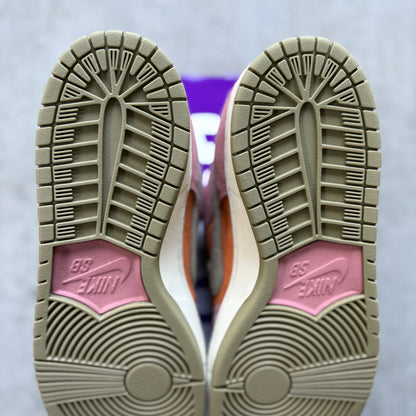 Size 9.5 - 2025 Nike Dunk SB Low “Starburst”