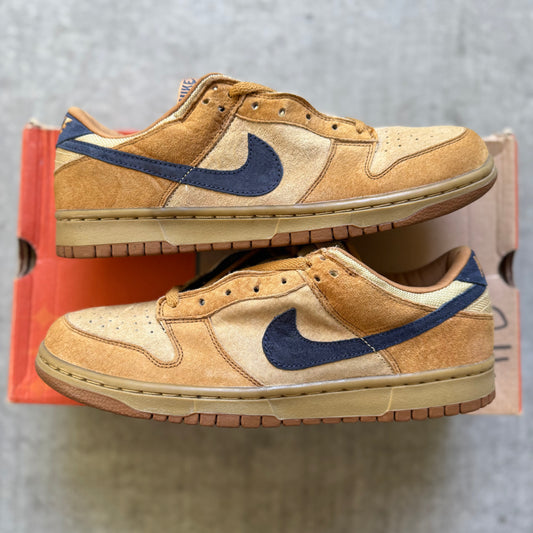 Size 10.5 - 2003 Nike Dunk Low “Vegas Gold / Un-Forbes”