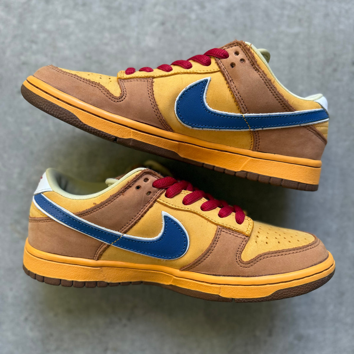 Size 8 - 2008 Nike Dunk SB Low “Newcastle”