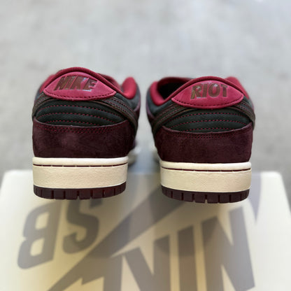 Size 9 - Riot Skateshop x Nike Dunk SB Low
