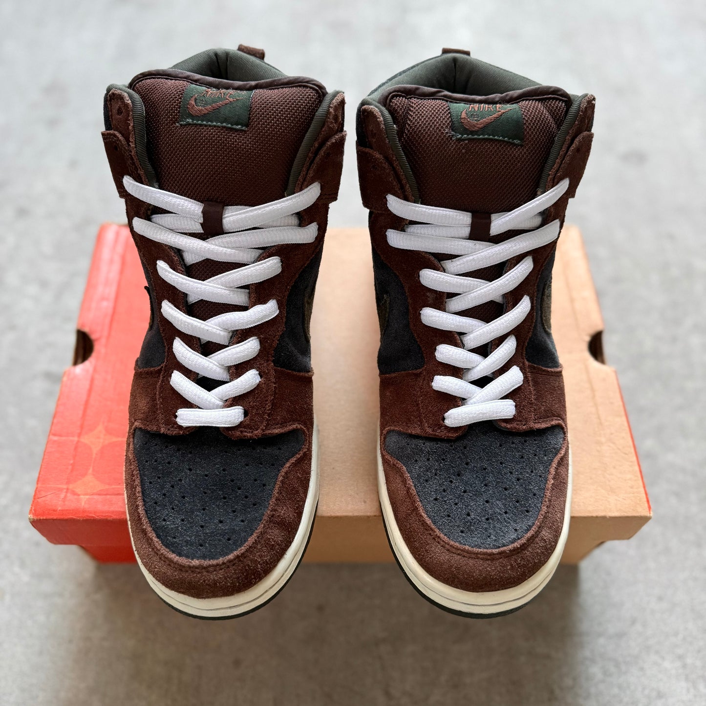 Size 9.5 - 2002 Nike Dunk SB High “Paul Brown”