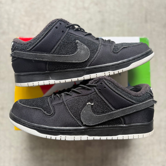 Size 12 - 2022 Nike Dunk SB Low “Gnarhunters”