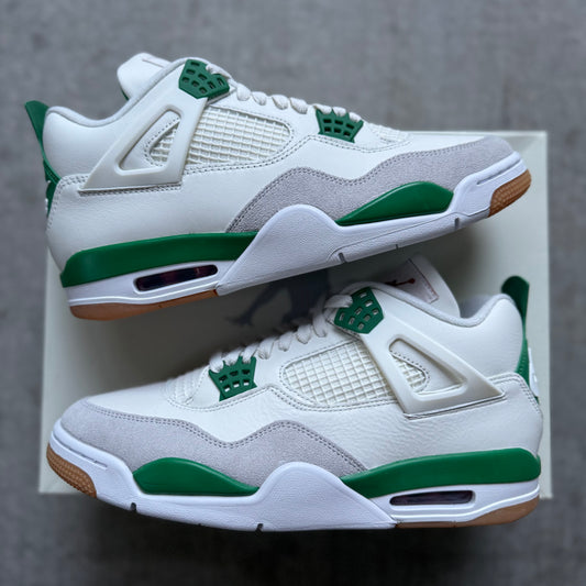 2023 Air Jordan 4 x Nike SB “Pine Green”