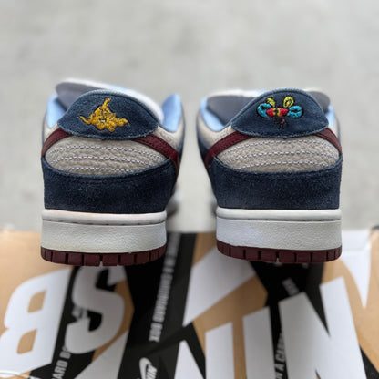 Size 10 - 2013 FTC x Nike Dunk SB Low “Finally”