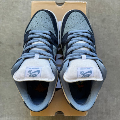 Size 9 - 2013 FTC x Nike Dunk SB Low “Finally”