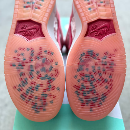 Size 9.5 - 2020 Strangelove Skateboards x Nike Dunk SB Low “Valentine’s Day”