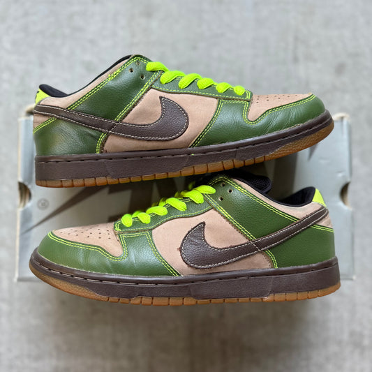 Size 9 - 2004 Nike Dunk SB Low “Jedi”