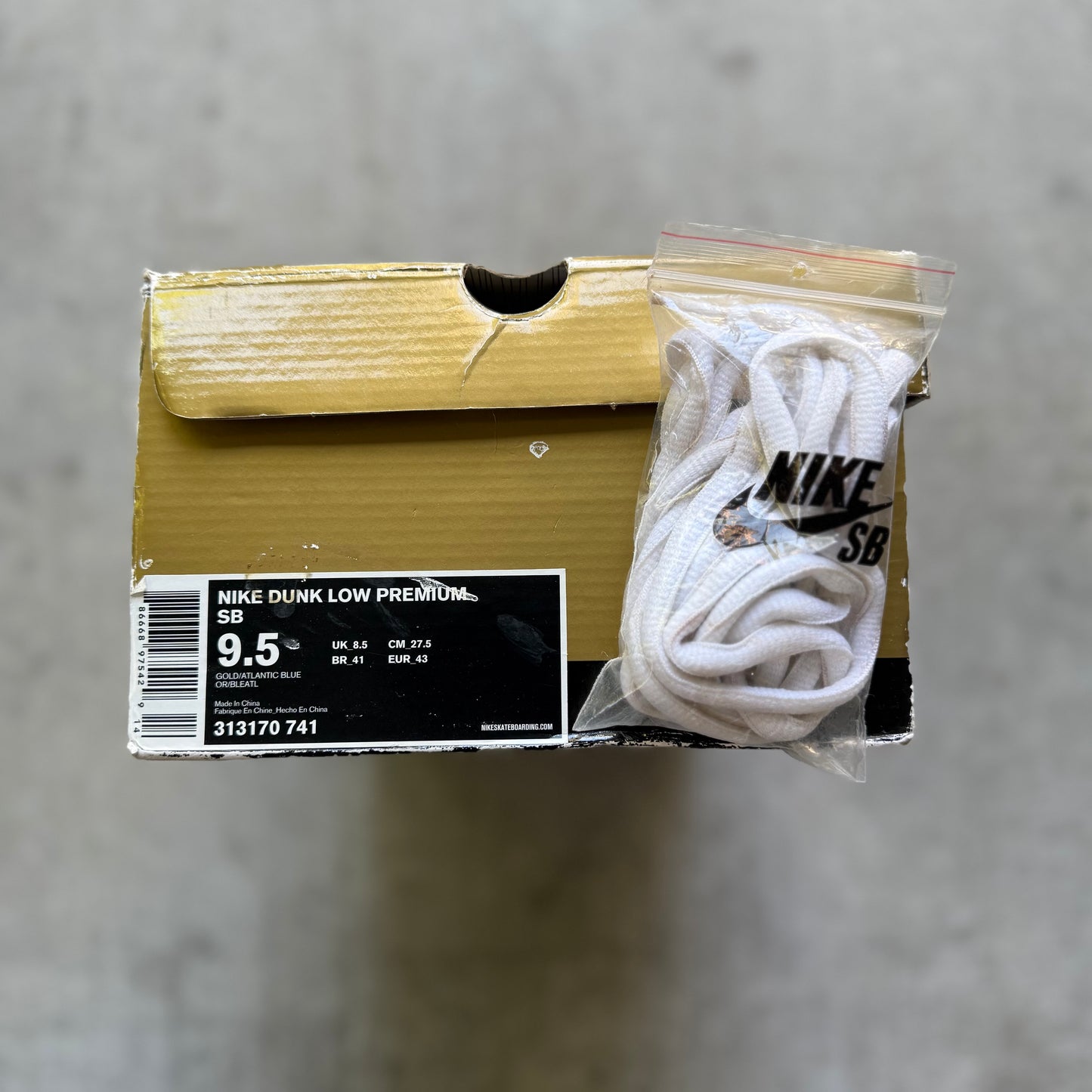 Size 9.5 - 2008 Nike Dunk SB Low “Newcastle”