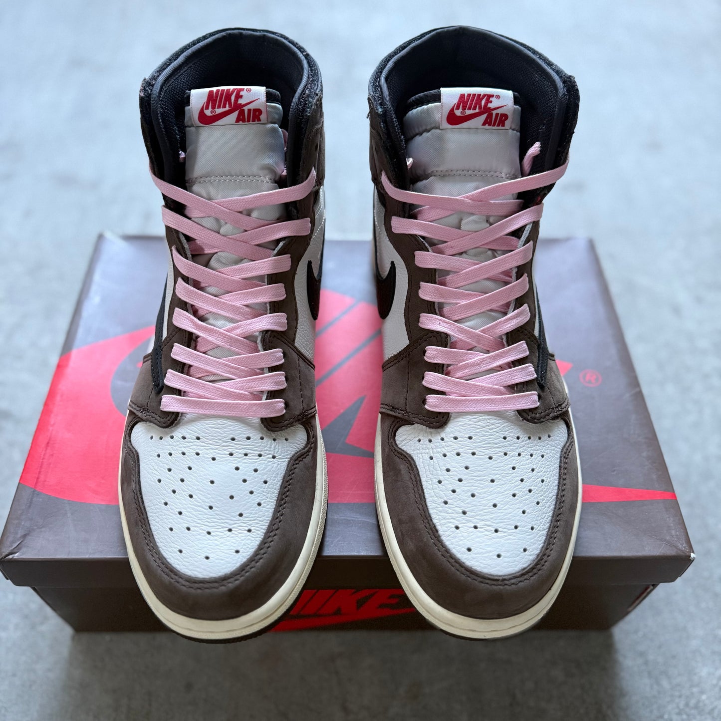Size 11 - 2019 Travis Scott x Nike Air Jordan 1 High “Mocha”