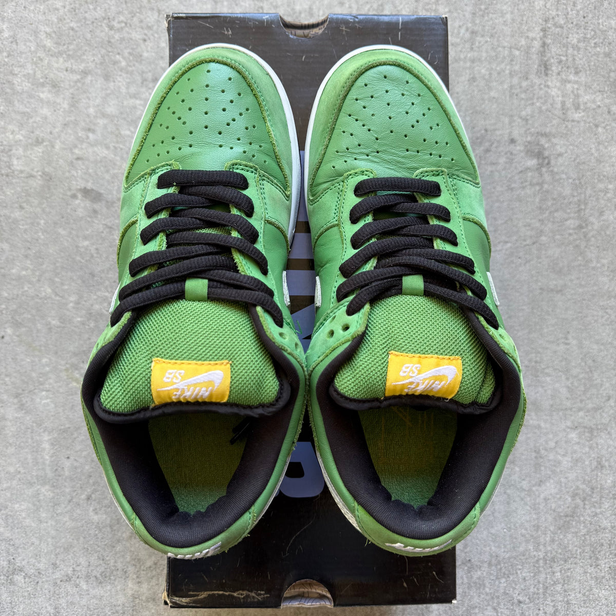 Size 8.5 - 2006 Nike Dunk SB Low “Tokyo Green Taxi”
