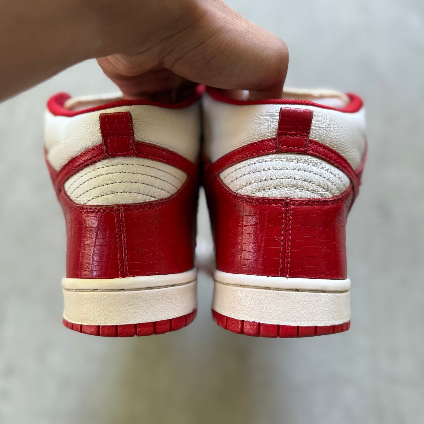 Size 9.5 - 2003 Supreme x Nike Dunk SB High “Red Stars”
