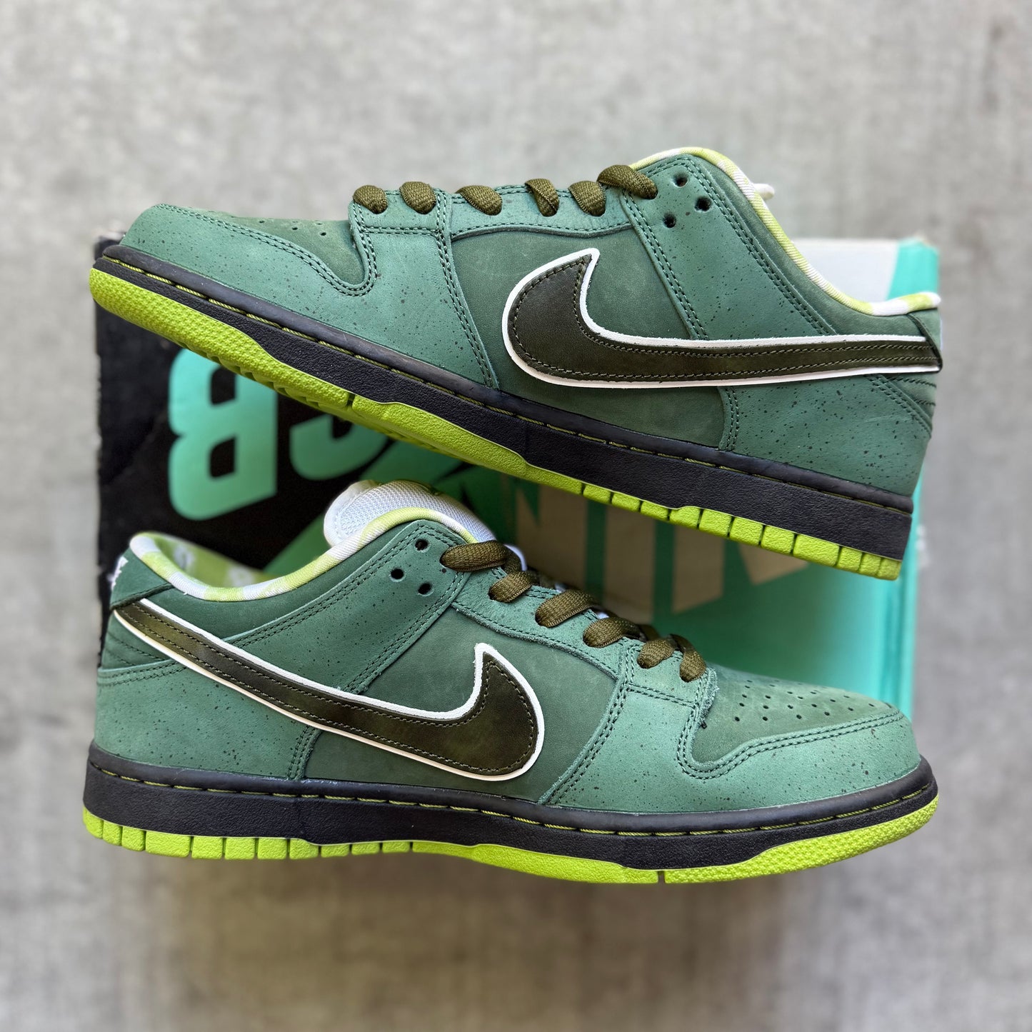 Size 9.5 - 2018 Concepts x Nike Dunk SB Low “Green Lobster”