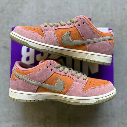 Size 9.5 - 2025 Nike Dunk SB Low “Starburst”