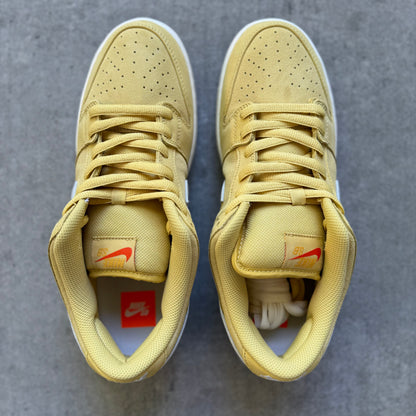 Size 10.5 - 2025 Nike Dunk SB Low “Saturn Gold”