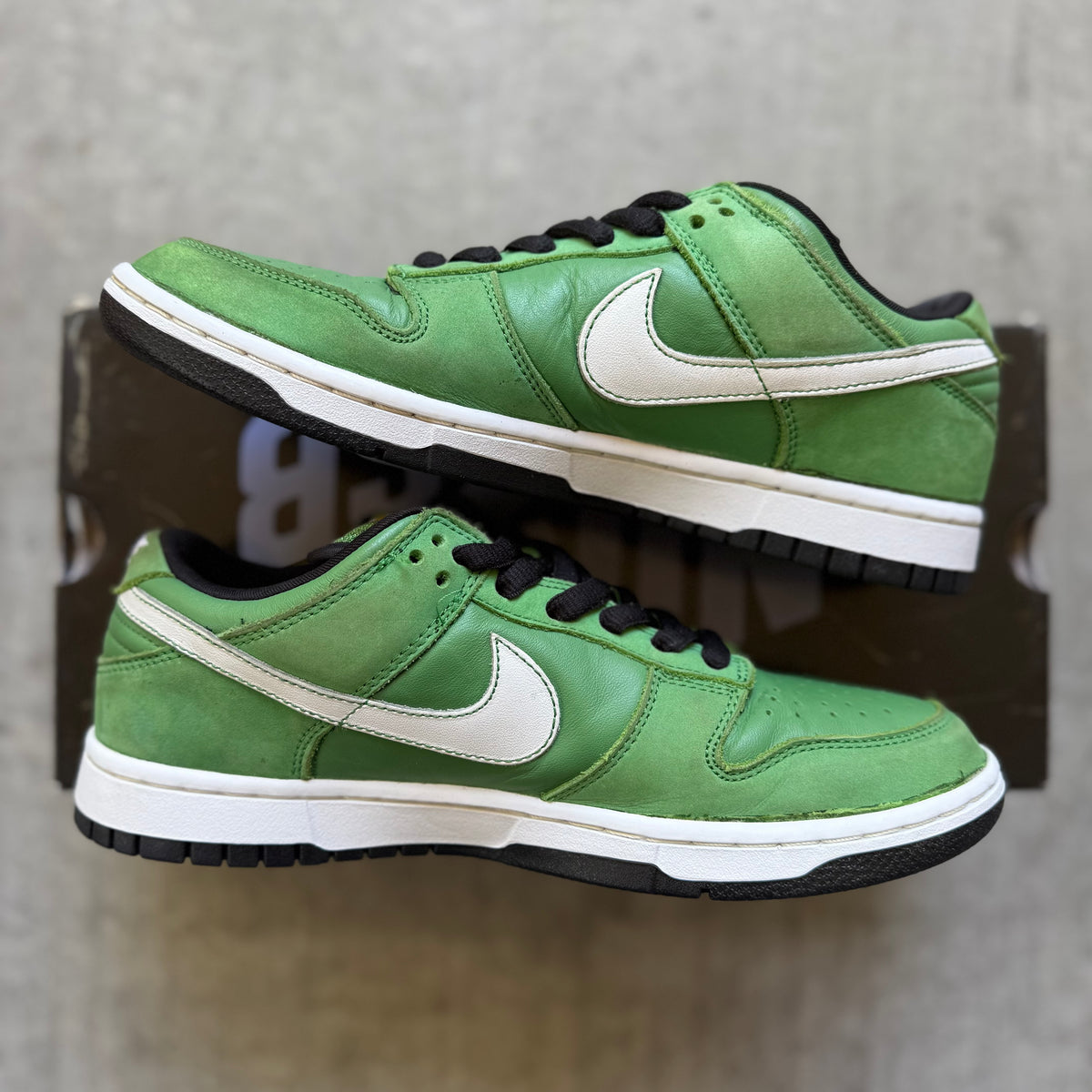 Size 8.5 - 2006 Nike Dunk SB Low “Tokyo Green Taxi”