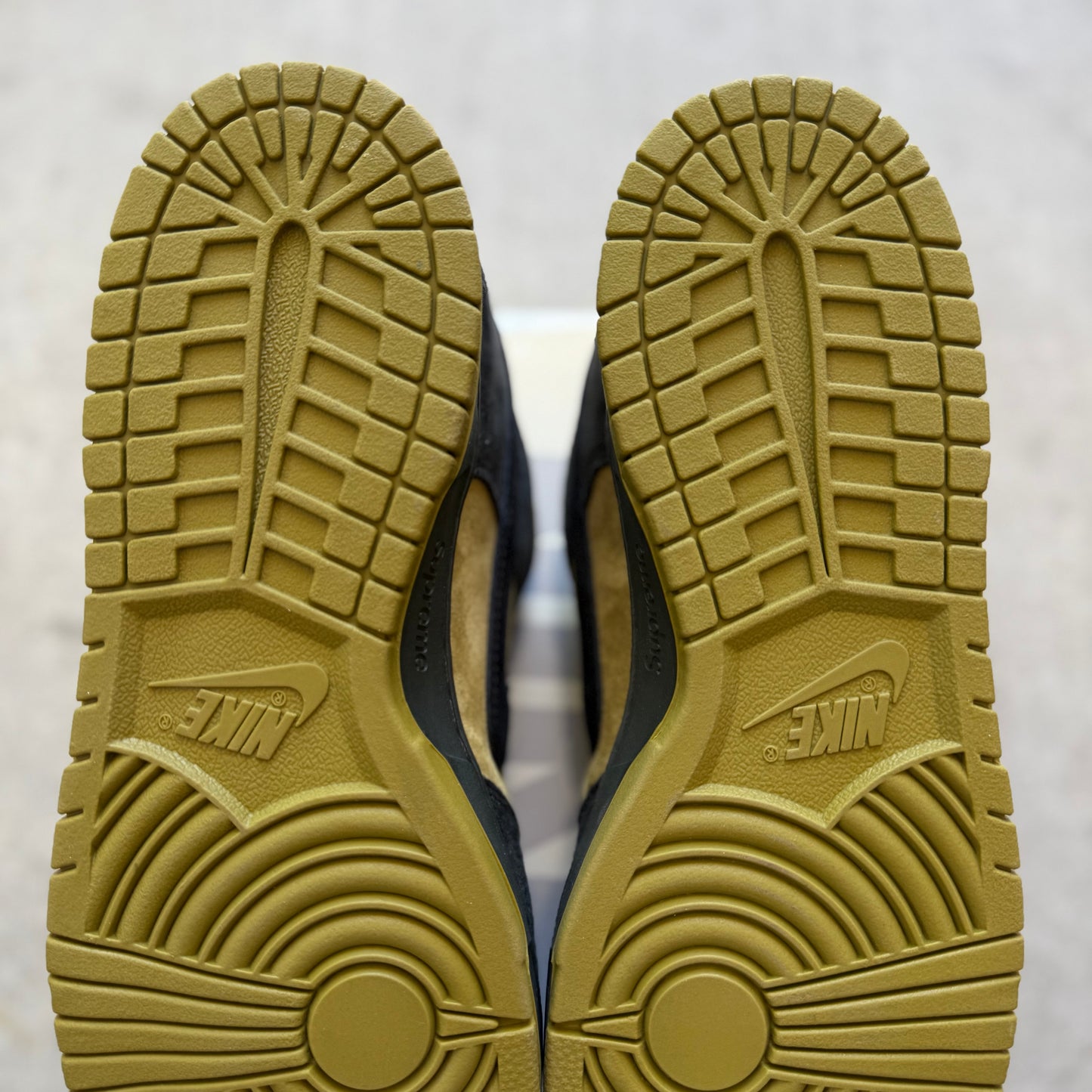 Size 11.5 - 2025 Supreme x Nike Dunk SB Low “94 Camper Green”