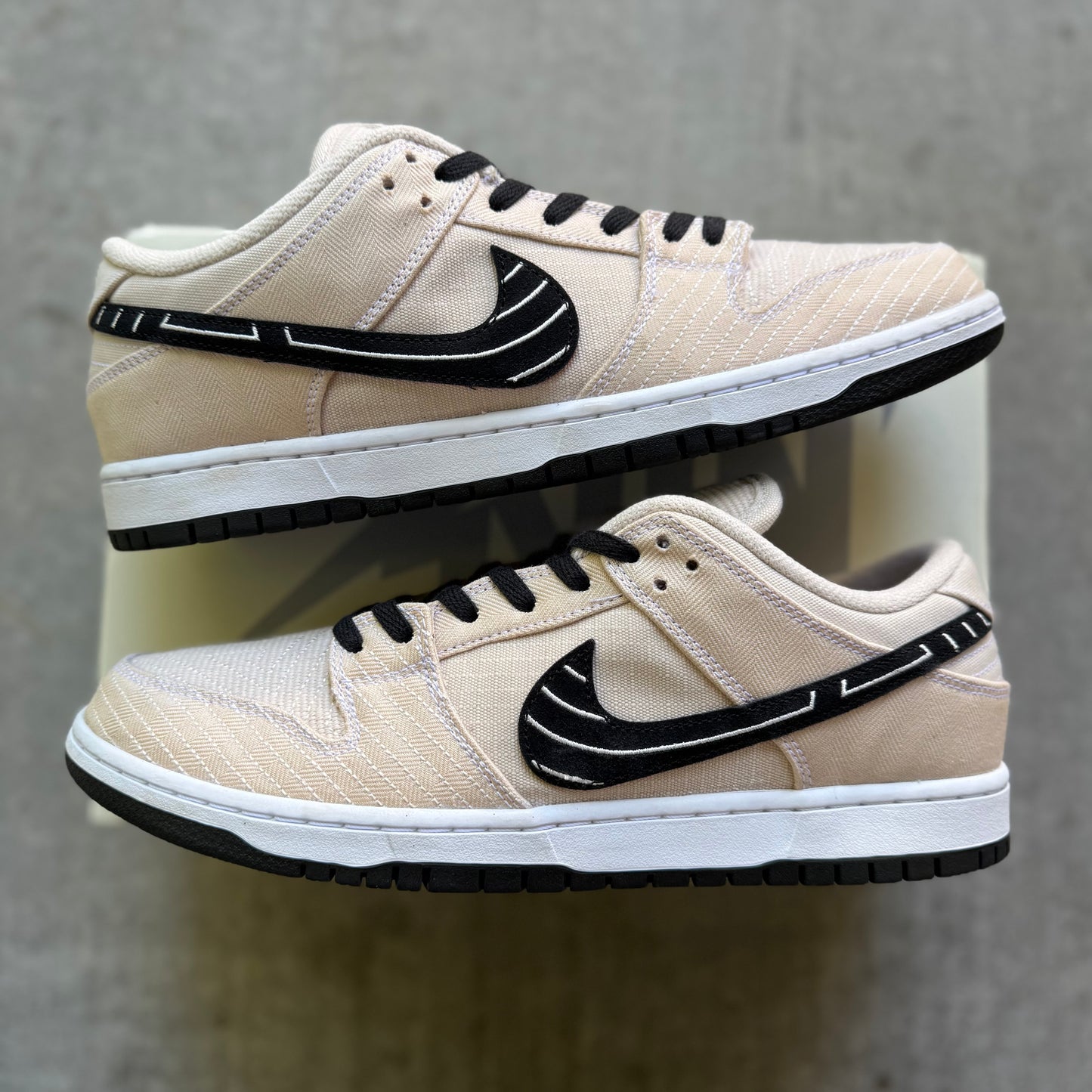 Size 11.5 - 2023 Albino & Preto x Nike Dunk SB “Jiu-Jitsu”