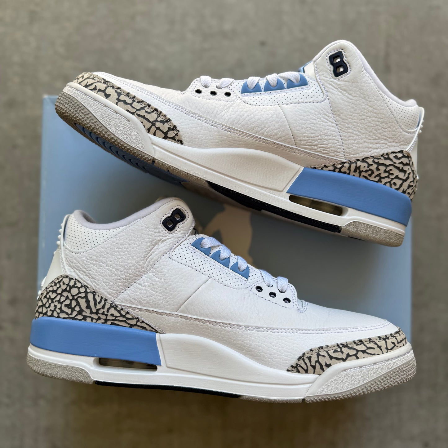 Size 11 - 2020 Nike Air Jordan 3 “UNC”