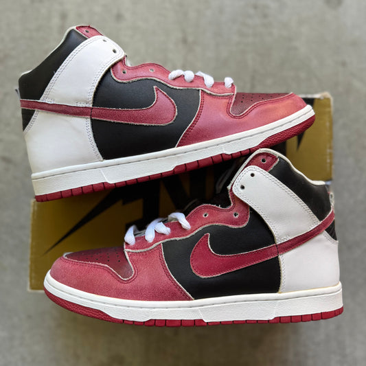 Size 11 - 2007 Nike Dunk SB High “Jason Vorhees”