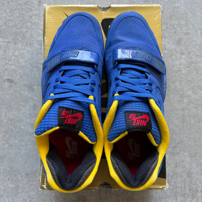Size 11.5 - 2007 Supreme x Nike Air Trainer 2 SB “Royal Yellow”