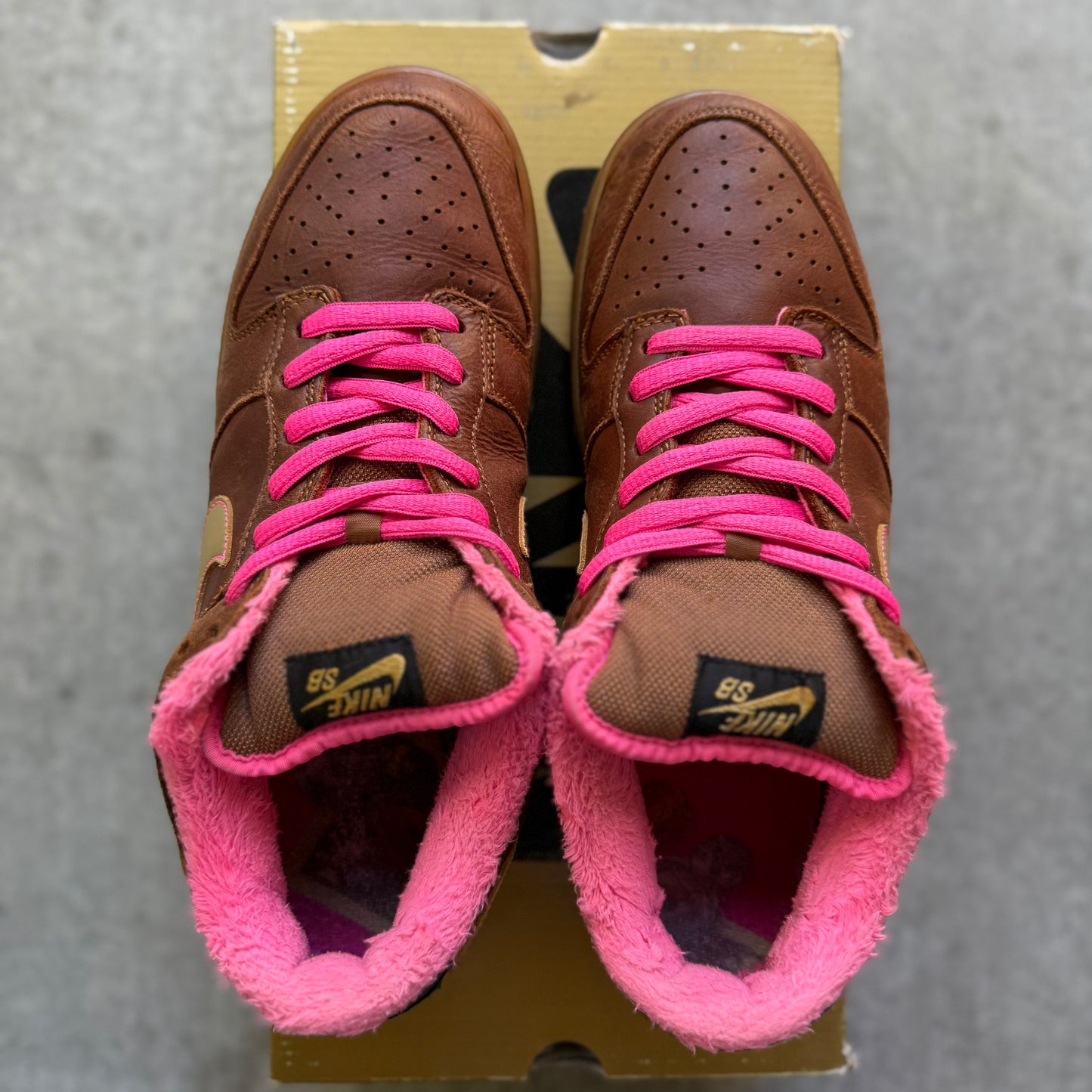 Size 11.5 - 2007 Nike Dunk SB Low “Gibson Guitar Case”